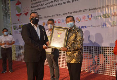 Capai 4.000 Kantong Darah, Pemko Pekanbaru Pecahkan Rekor MURI Donor Darah